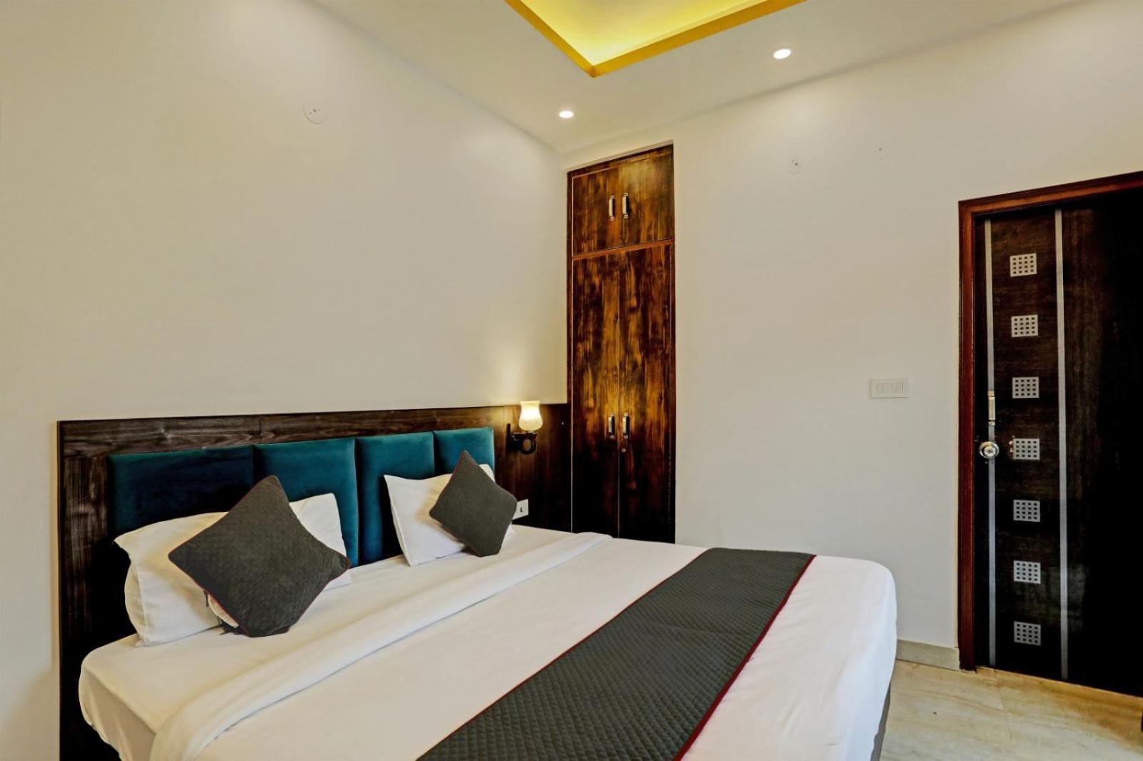 Hotel Golden Prime King New Delhi Exterior foto